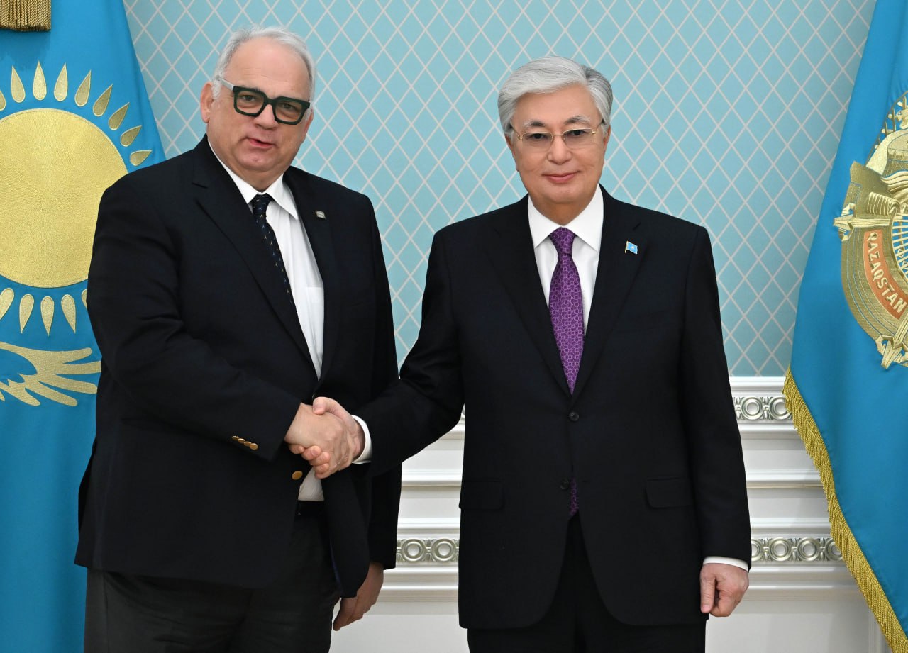 Раушандар фокус секс фантастикасы